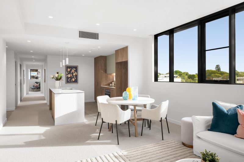A city‑view sanctuary with room to live