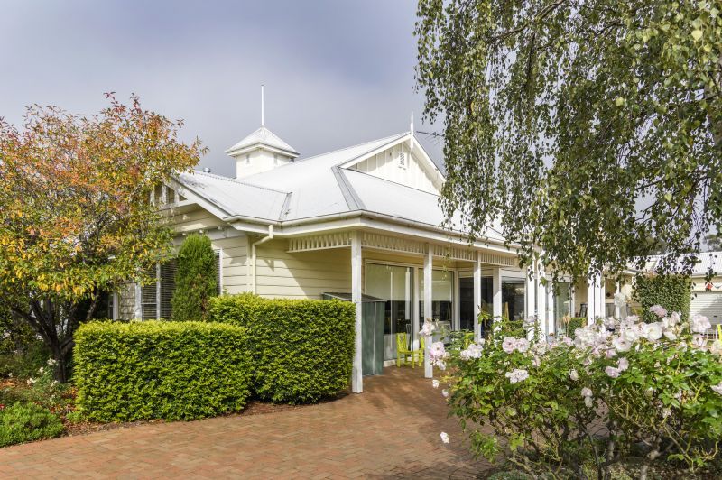 Well Presented One Bedroom Home