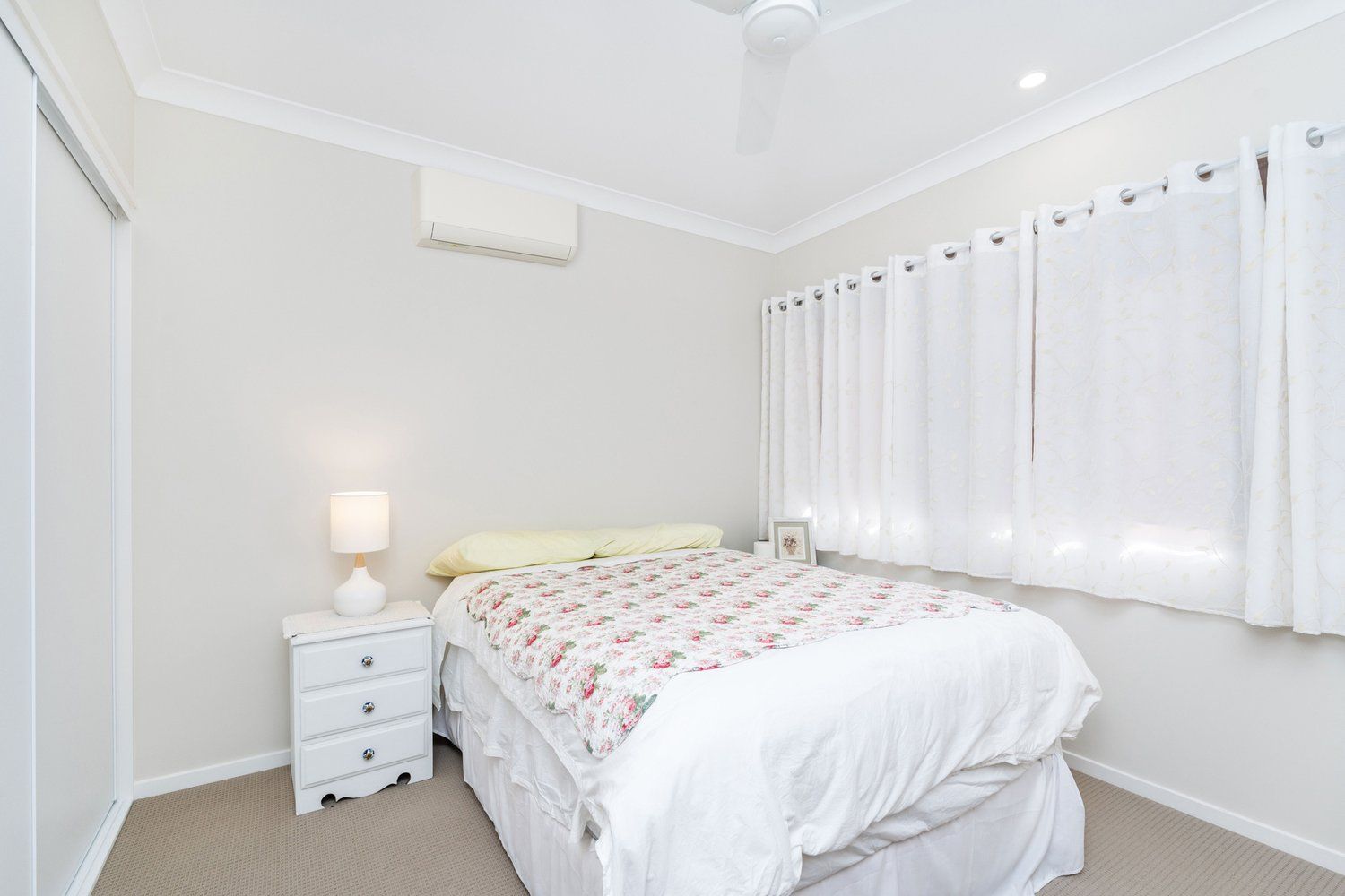 Fresh, Modern Haven with Private Entertaining