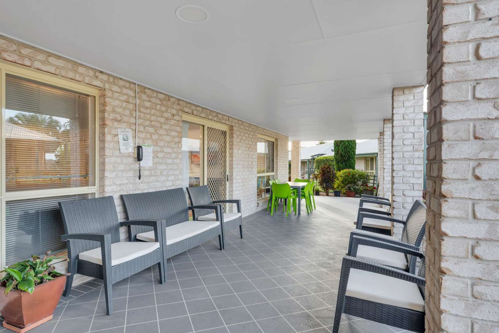 Independent Living  Unit with Kitchenette - Couples
Rent in a Seniors Living Community