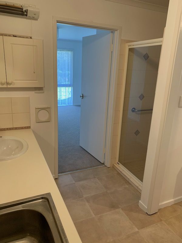 Kooringa Close Retirement Village - Beautifully Presented Unit Overlooking Lake