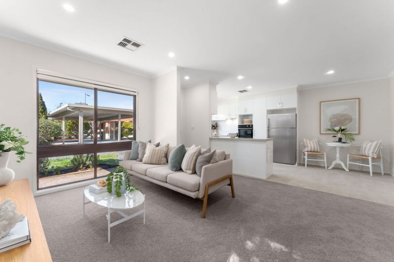 Well positioned two-bedroom plus study villa