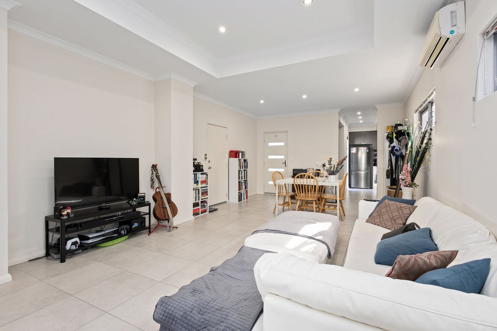 Spacious, Modern & Unparalleled Location!!