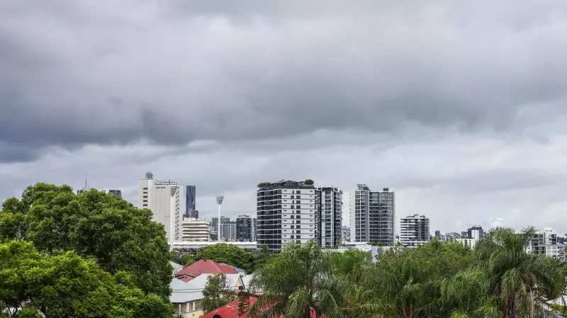 UNDER OFFER - Highly Sought-After Apartment with Ultimate City Views