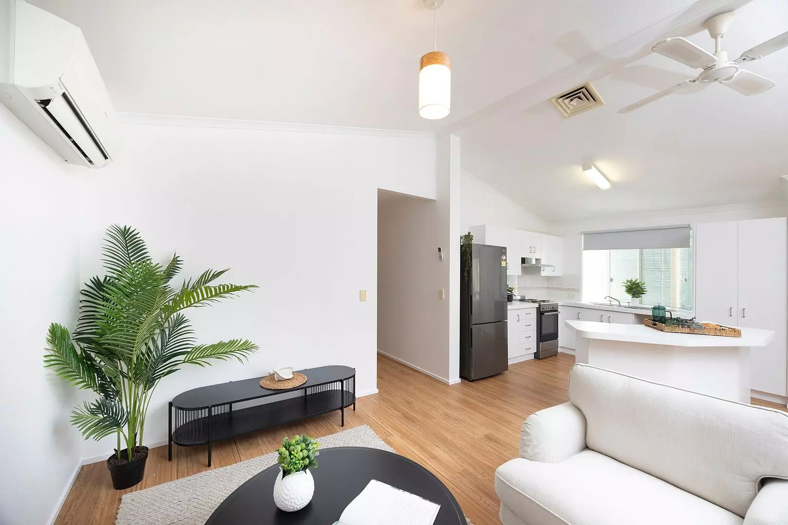 Embrace the Coastal Lifestyle!