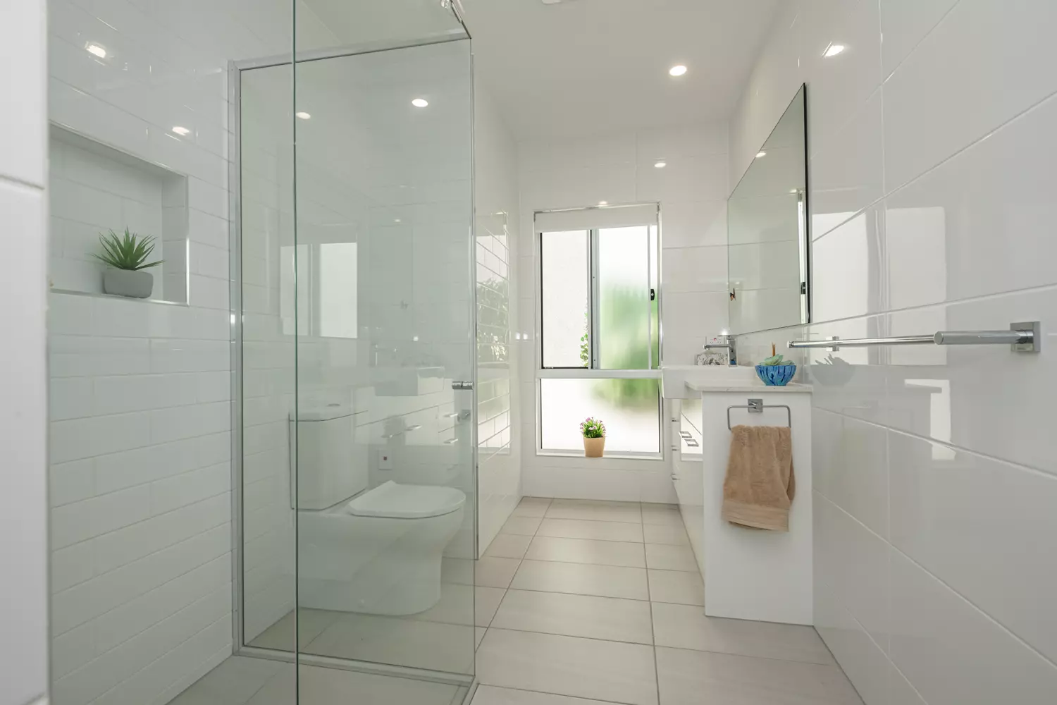 Contemporary Elegance Meets Timeless Design 