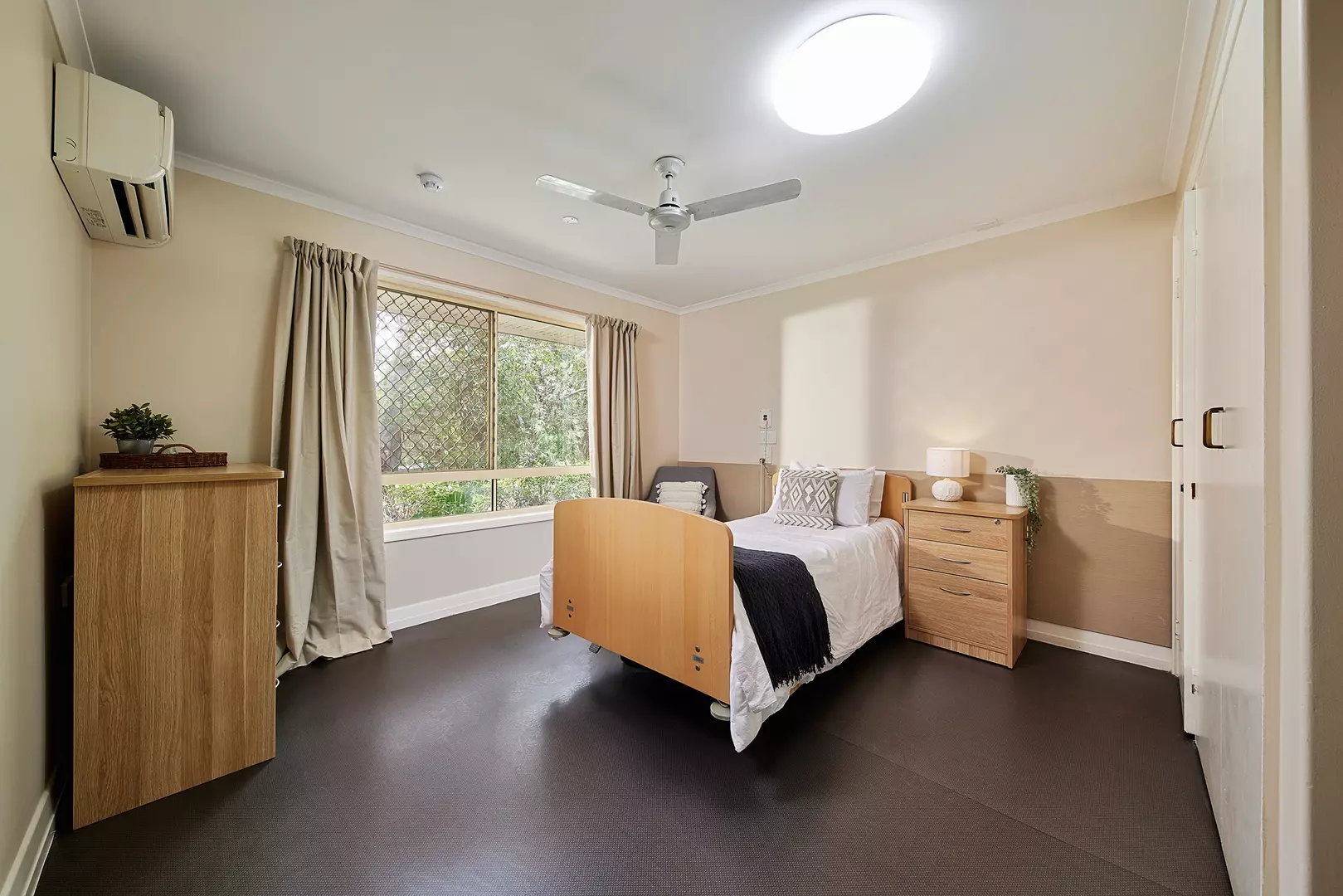 Buckingham Gardens Aged Care Service - Churches of Christ 