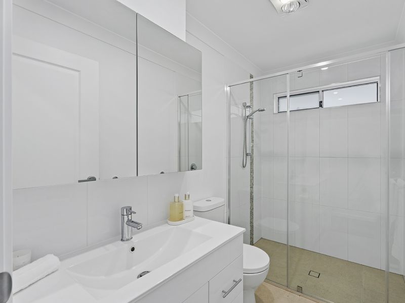 Perfect lock and leave