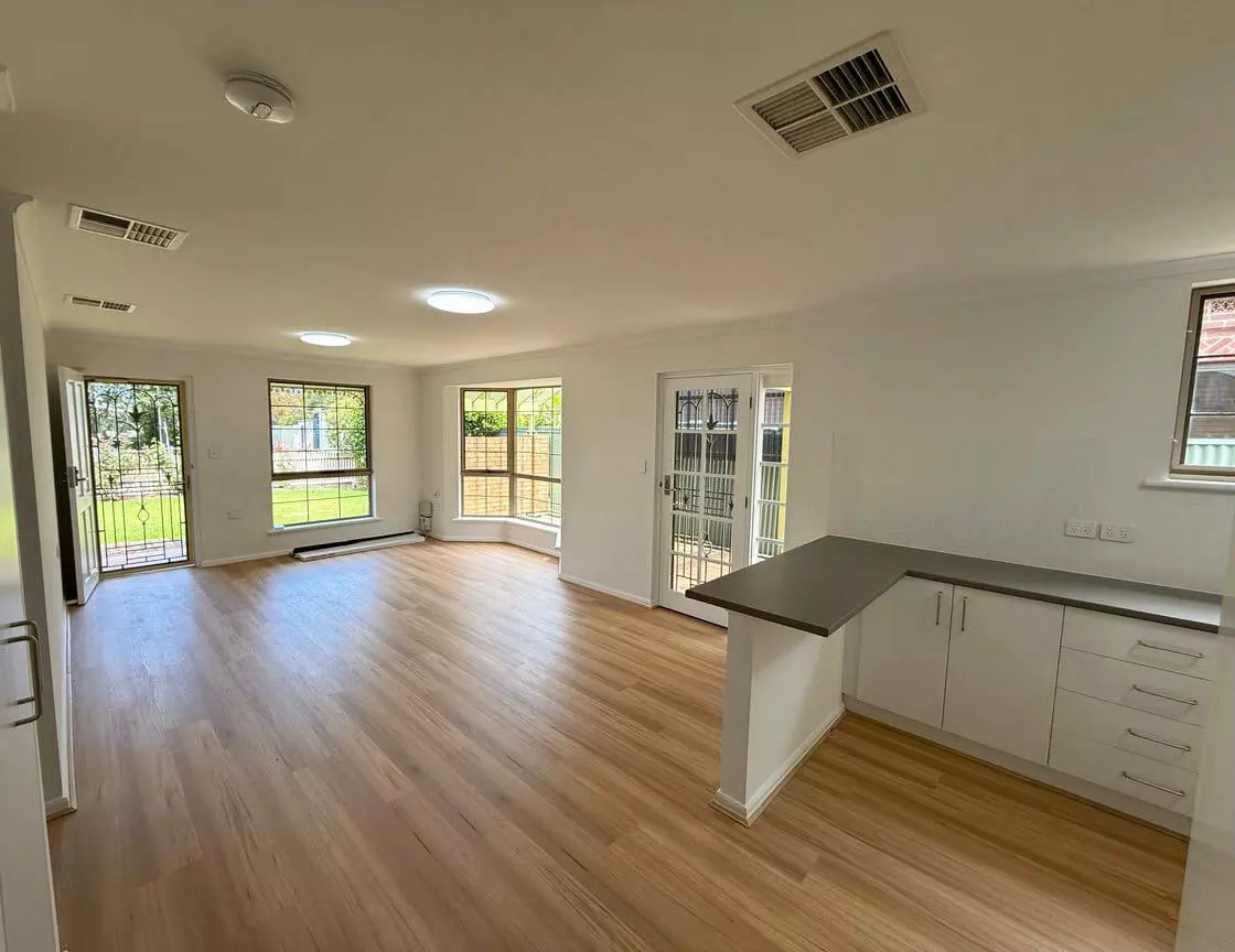 Fully refurbished 2-bedroom unit available now in Walkerville!