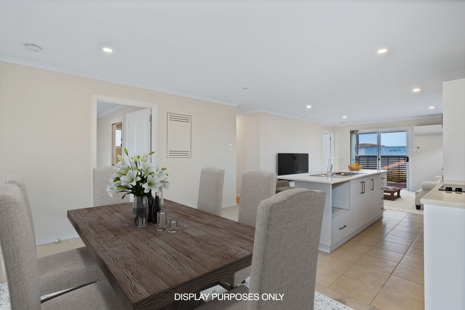 Oak Tree Retirement Village Kingston - Beautiful 2 Bed + 2 Bath Villa