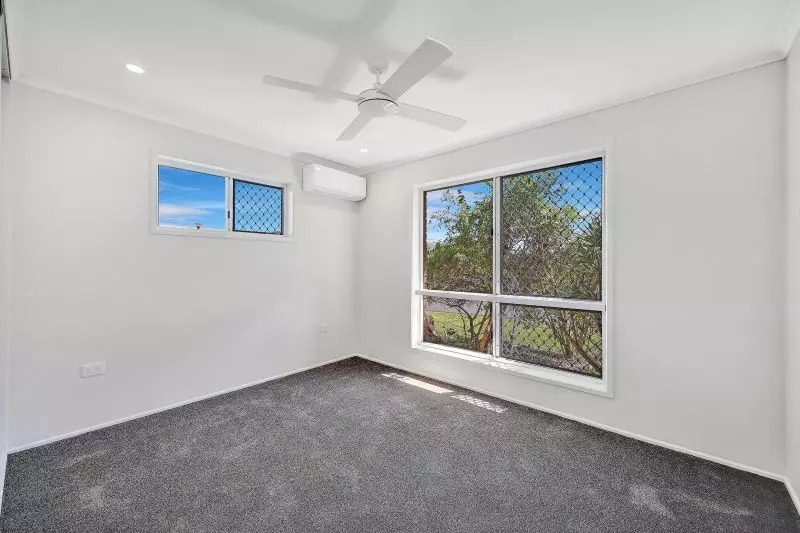 Garden views and coastal breeze!