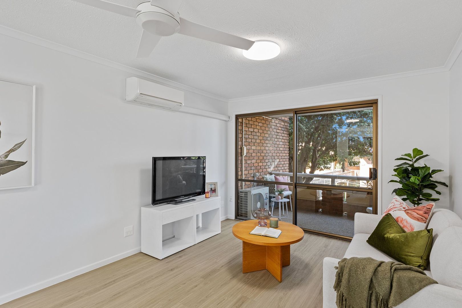 Comfortable, Easy-Care Retirement Living