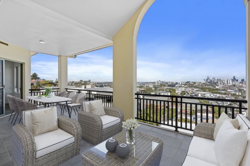 Once-in-a-lifetime apartment with spectacular views