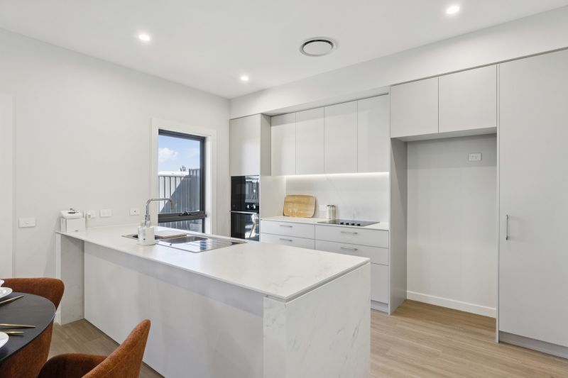 Brand-New Villa Living