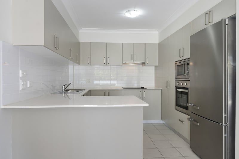 Modern First-Floor Haven with Tranquil Leafy Outlook