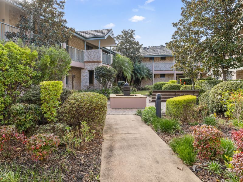 Open plan living with garden outlook