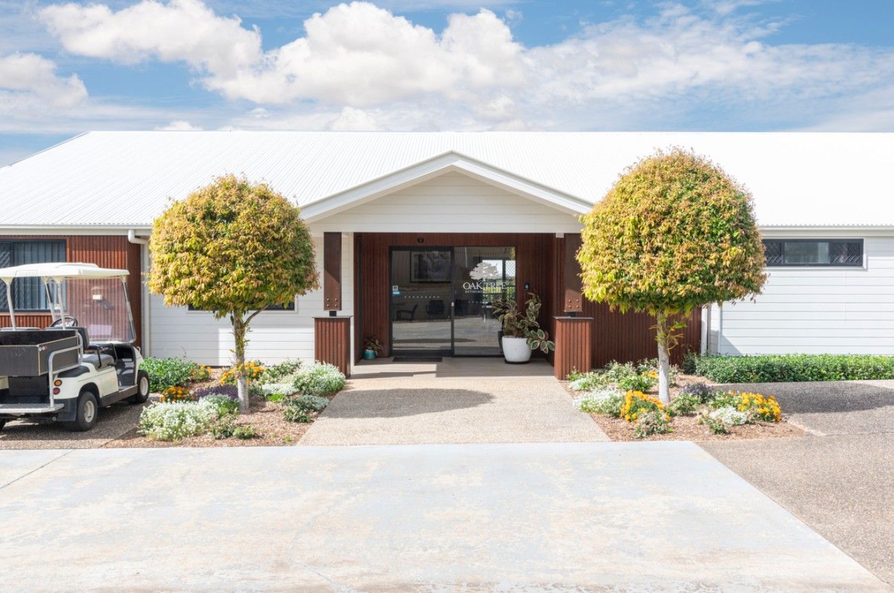 2 Bed + 1 Bath + Powder Room 'Waratah' Villa 