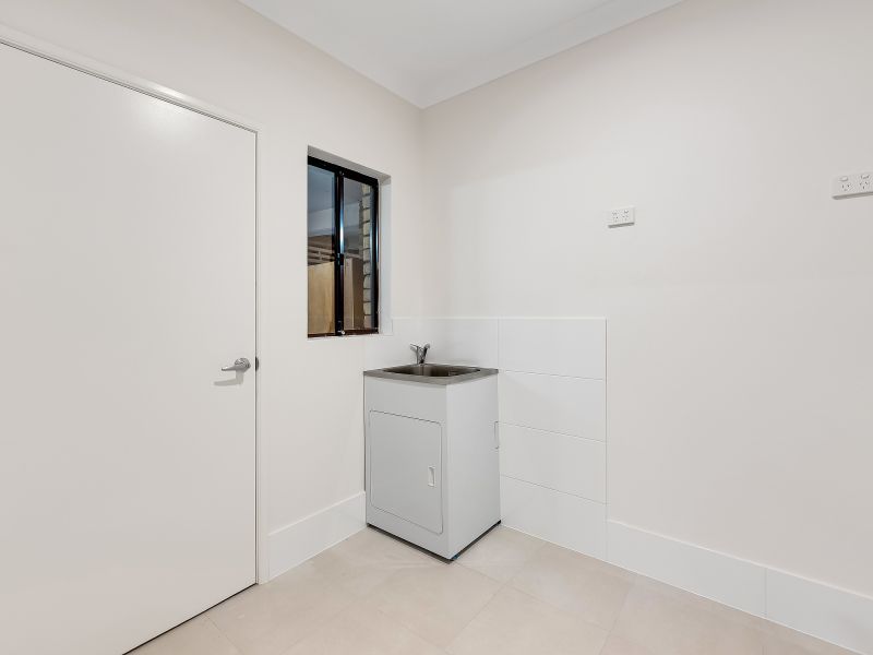 Spacious Garden Retreat Near Village Heart