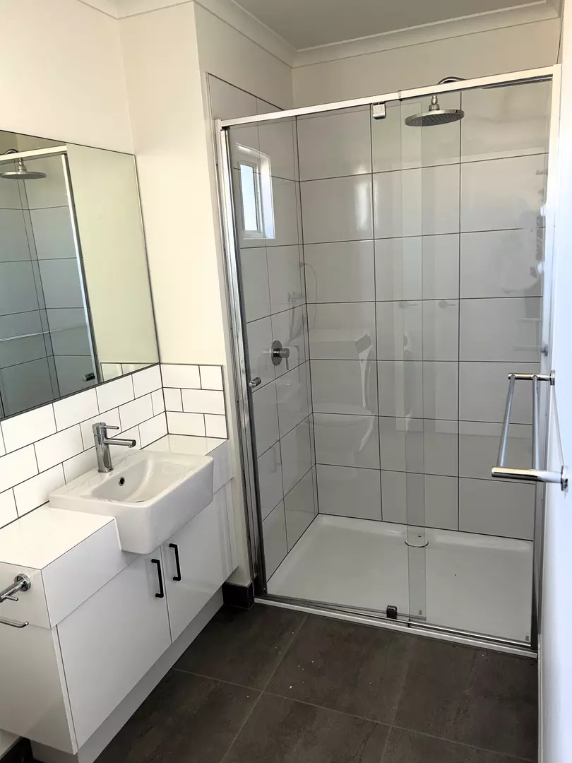 Nagambie Lifestyle Park - The Golden Whistler