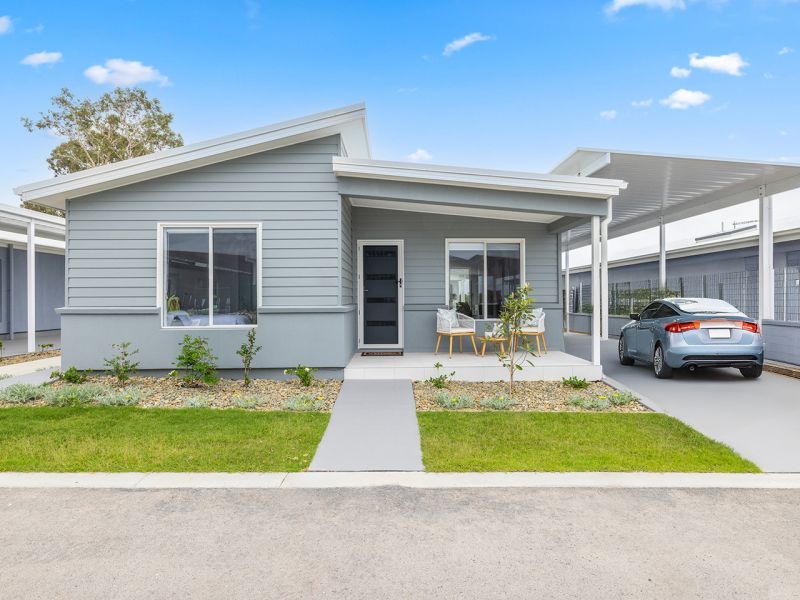 3 bedrooms & 2 bathrooms