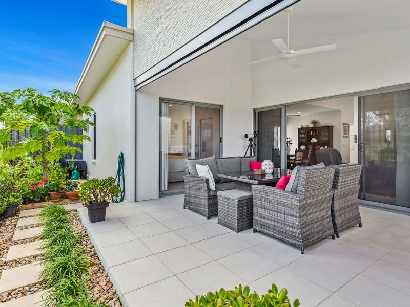 Sit Back, Relax and Watch the Tee Off From the First Hole