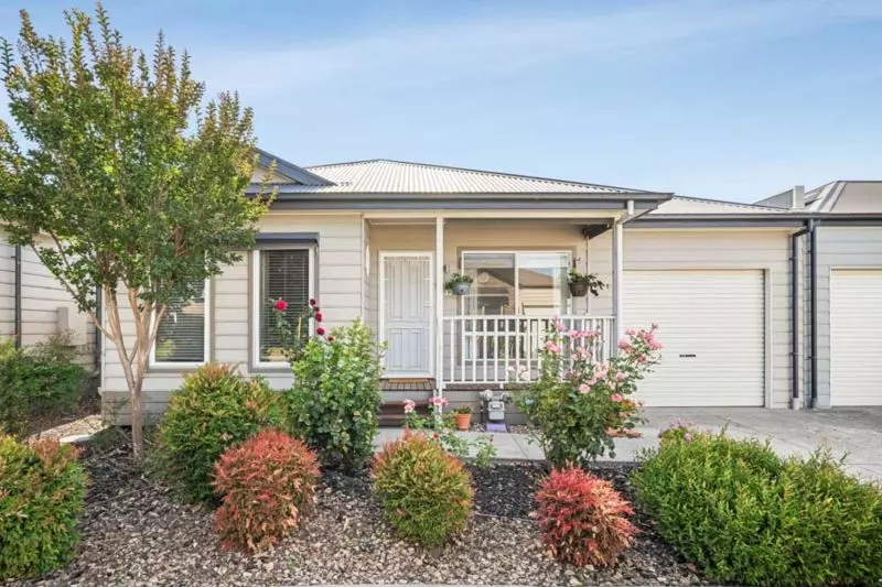 Lifestyle Communities Officer - Relaxed living, steps from the clubhouse