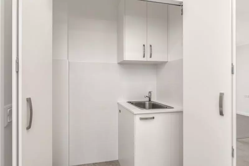 Serene retirement living with scenic golf course outlooks