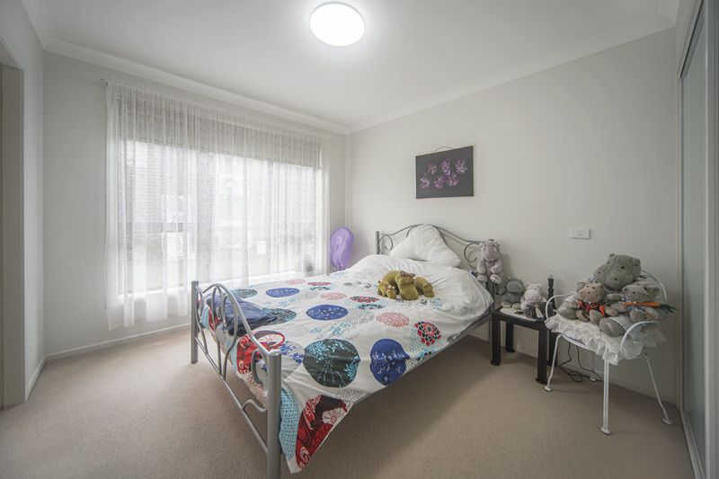 Spacious, Stylish Villa with Large Deck and Flexible Living Areas