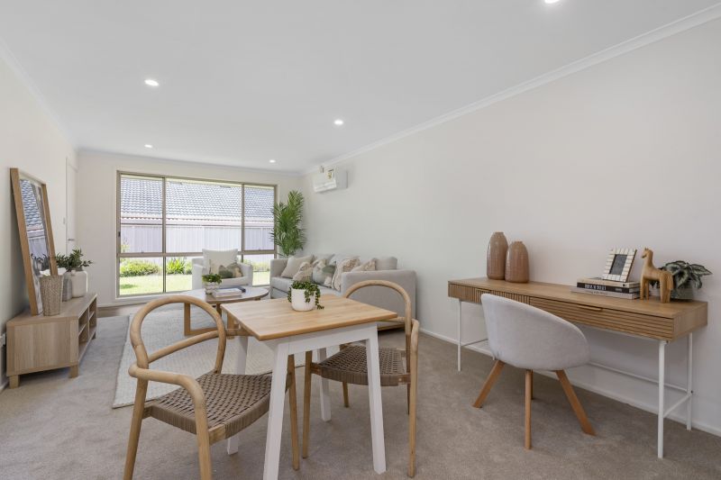 Bright desirable home!