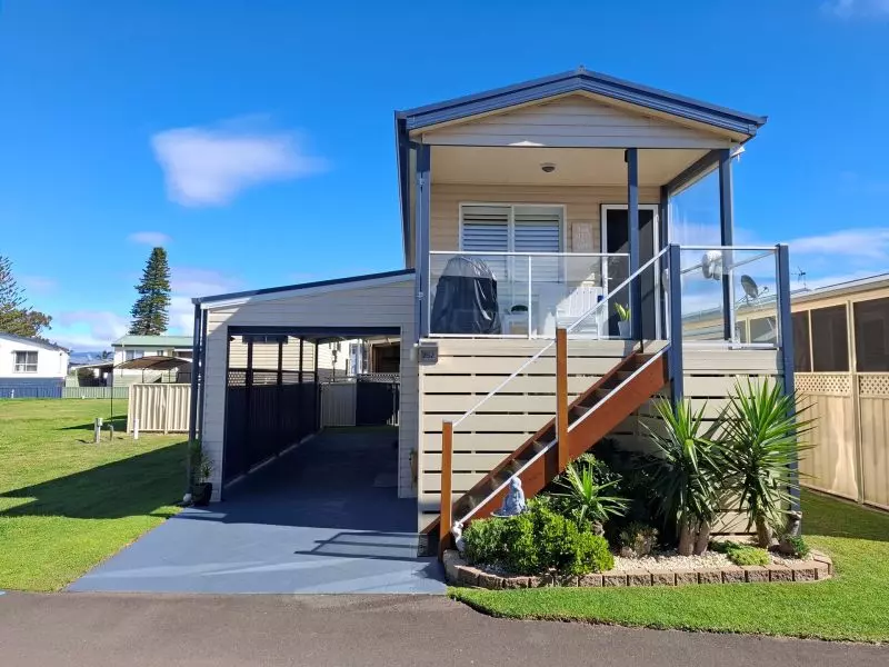 Jettys By The Lake - Site 252