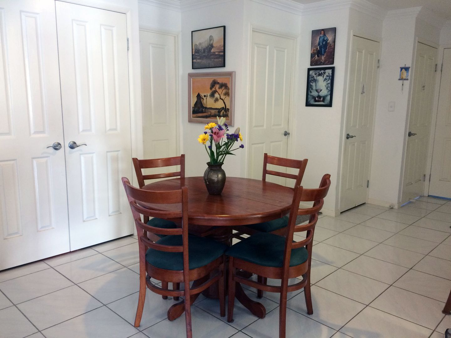 Sellers Relocating Interstate...Best Price In Town!!!! $199,000