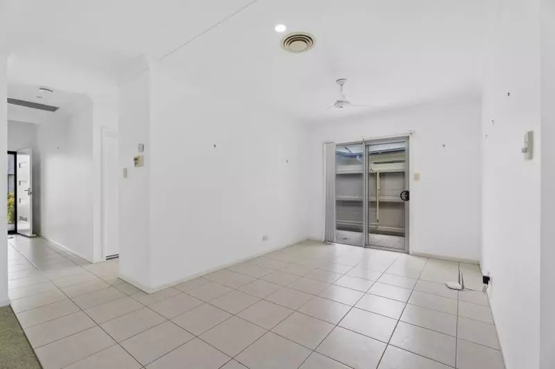 Site 16 - Established Hamilton