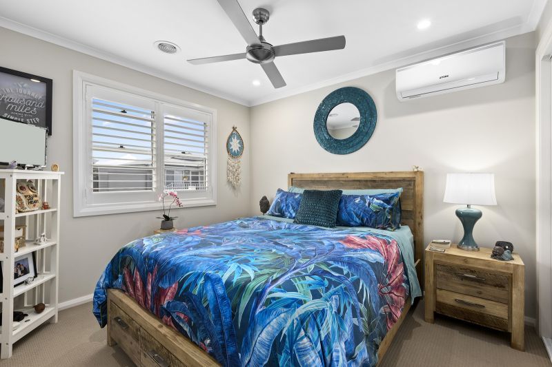 Light Filled Home with Modern Comforts!