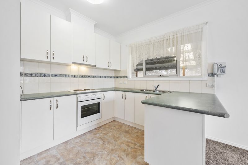 Delightful One-Bedroom Cottage