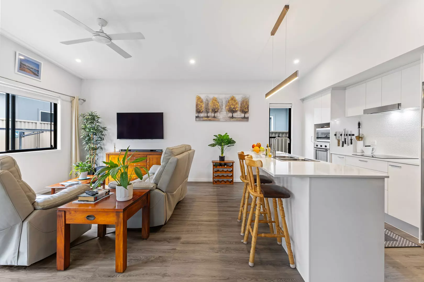 Modern Move-In Ready Low-Maintenance Living With Style