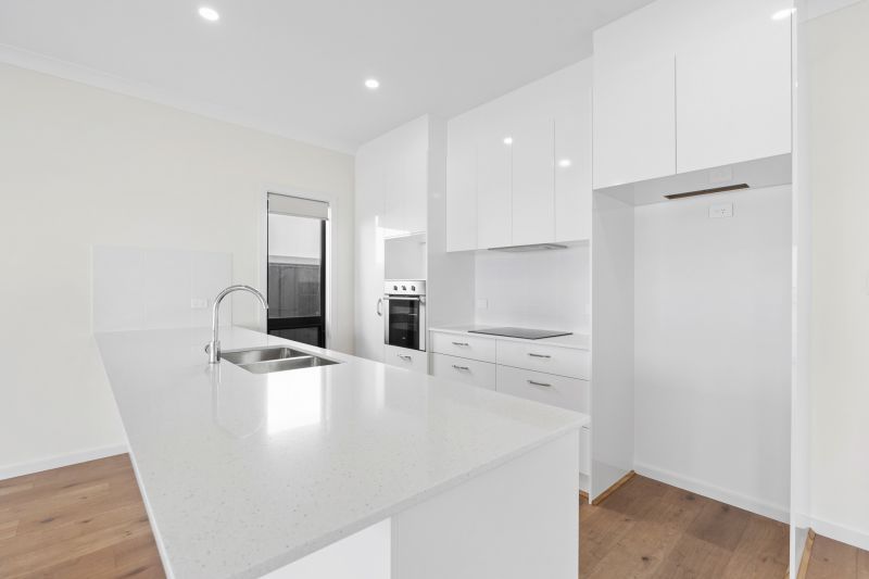 Waterfront 3-bedroom home, Altair Design