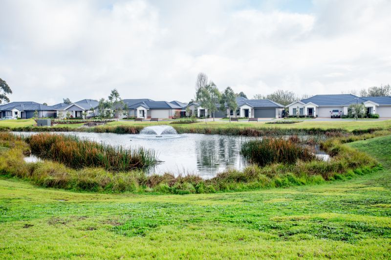 AVAILABLE NOW - 'The Springs' 3bedroom & single garage