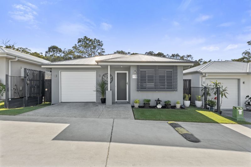 Fresh, Bright & Move In Ready!