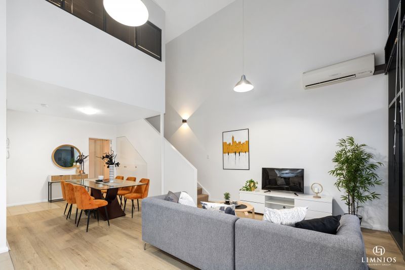 Vibrant Inner City Living!