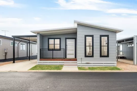 Pelican Shores Estate - Site R201