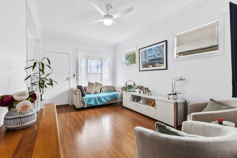 Vibrant Gardens & Beautifully Maintained Home !