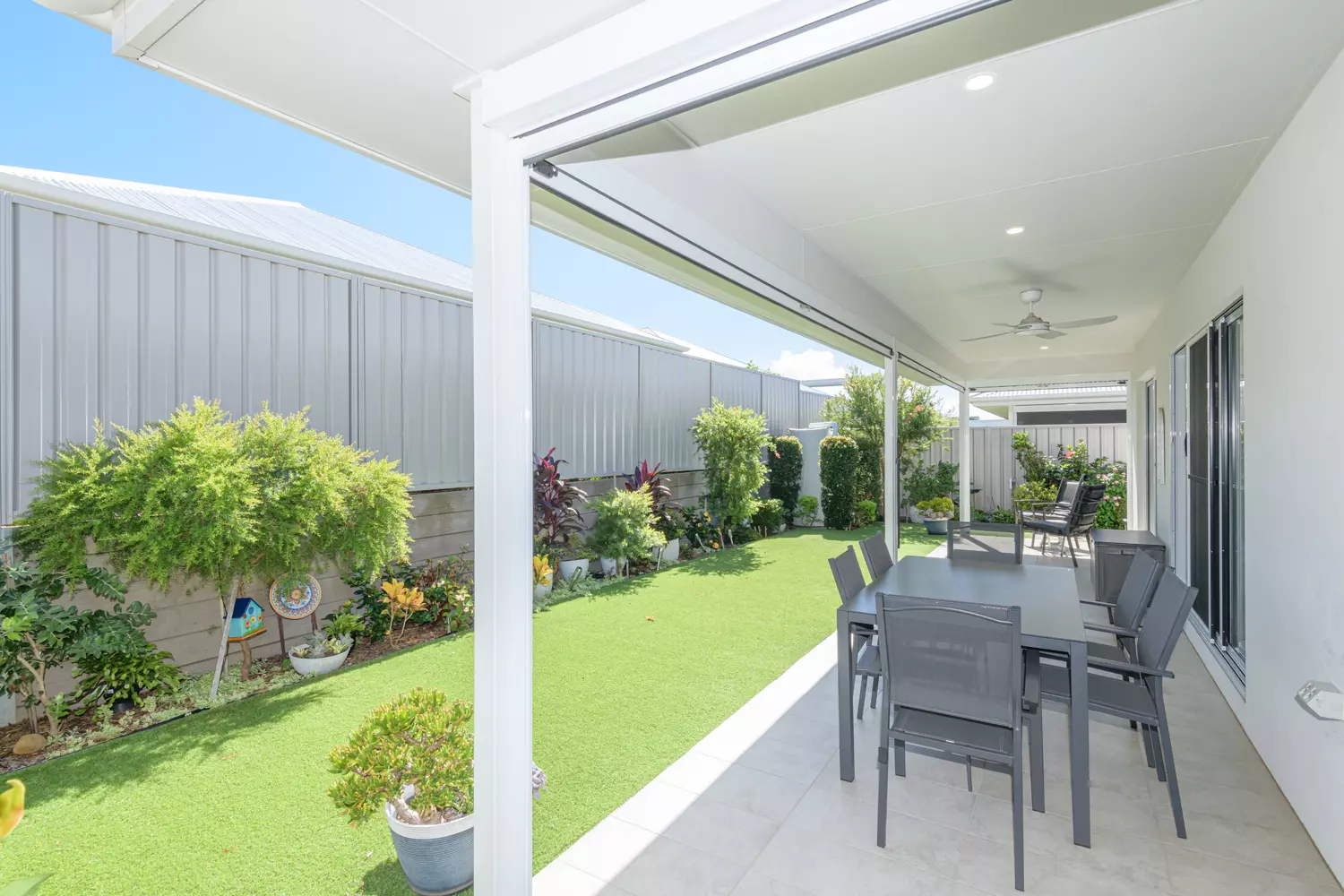 Elegant Lotus Living 