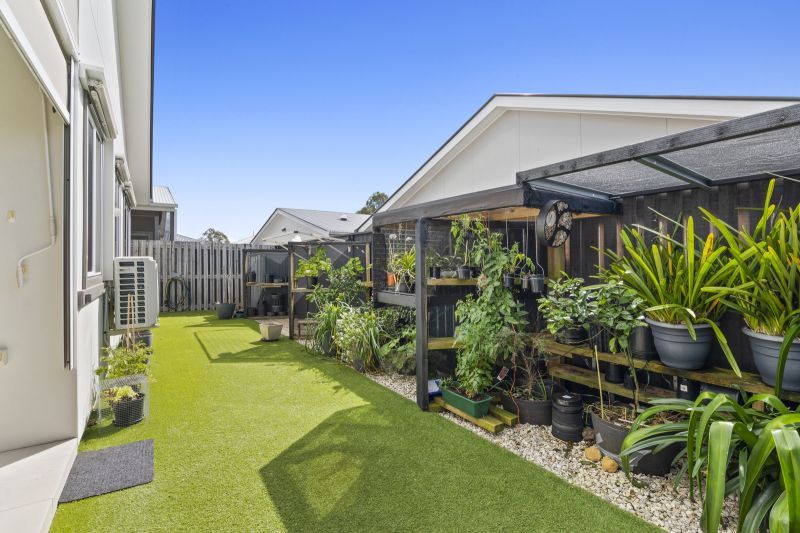 Sunny Position, Spacious Backyard - MOTIVATED SELLER!