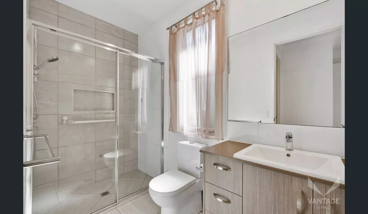 3 bed home priced to sell!!