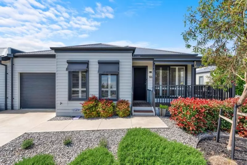 Lifestyle Communities Wollert - Charming 2-bedroom home with modern updates