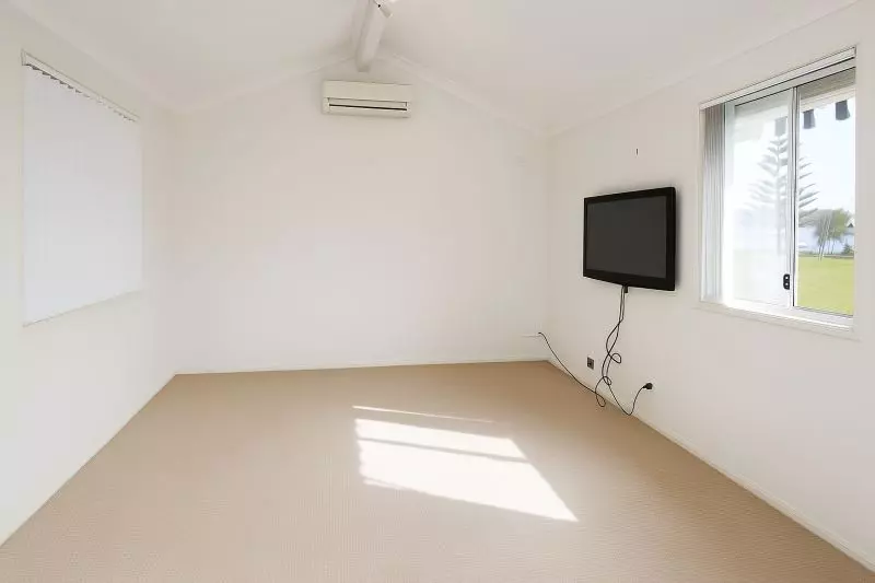 Jettys by the Lake - Site 131A