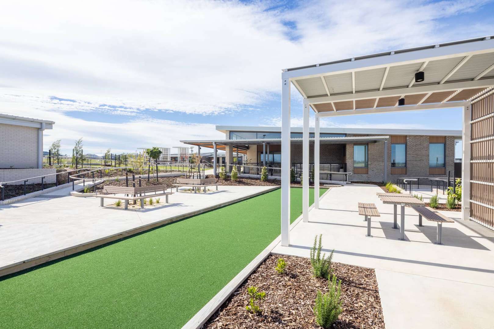 Live walking distance to resort-style amenity!