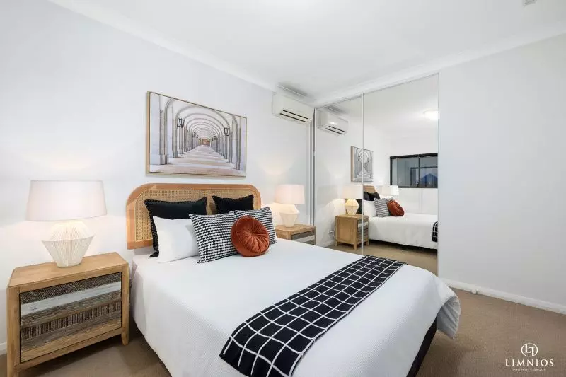 Vibrant Inner City Living!