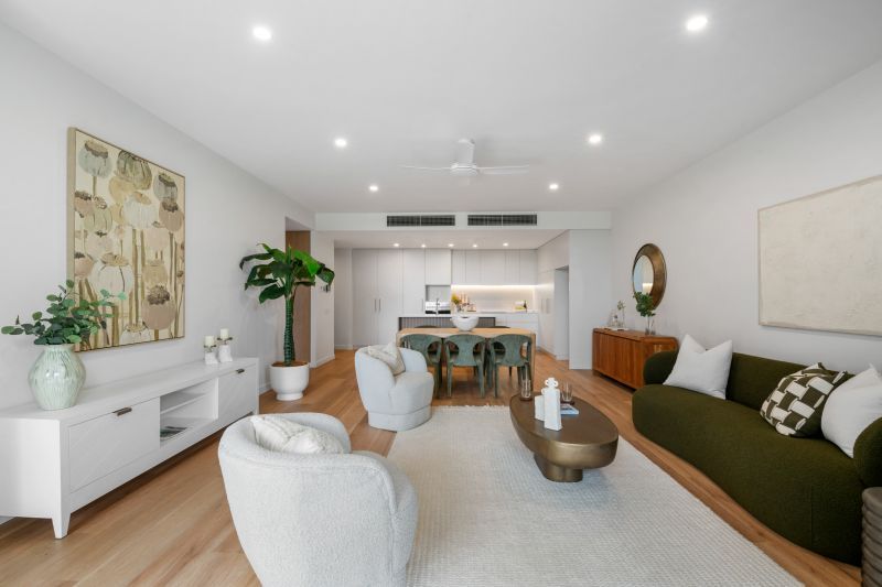 Ground Floor Living with Uninterrupted Views