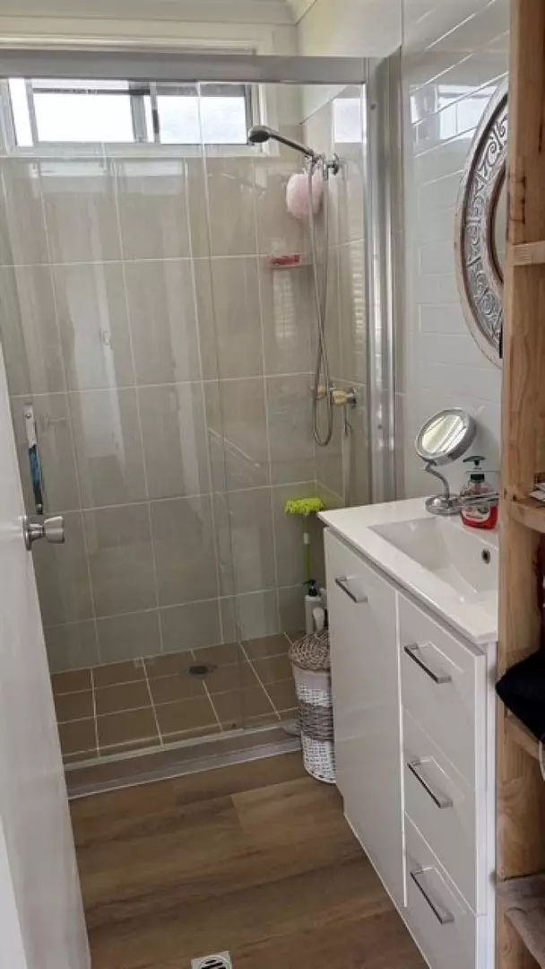 Freshly Renovated MOVE IN READY!!